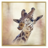 Дизайнарт 'близък план портрет на жираф ви' Ферма рамка платно стена арт принт